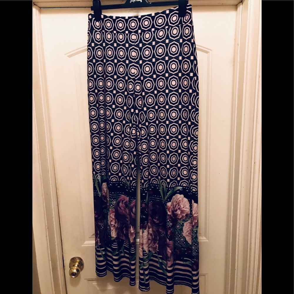 Fun Joseph Ribkoff print/floral palazzo pant